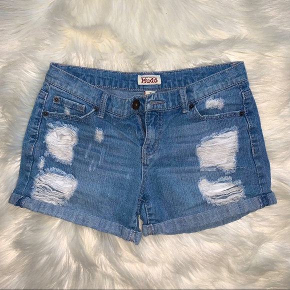 Mudd Ripped Jean Short - Picture 1 of 3